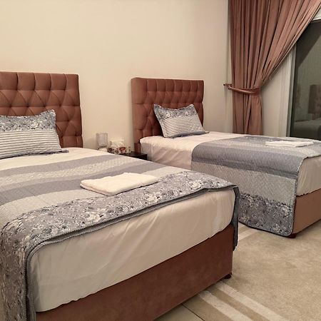 Apartamento The Family Spot Sharjah Exterior foto